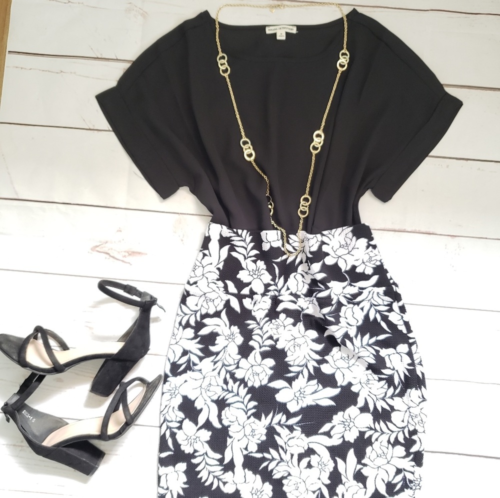 Lularoe Cassie Skirt Size S